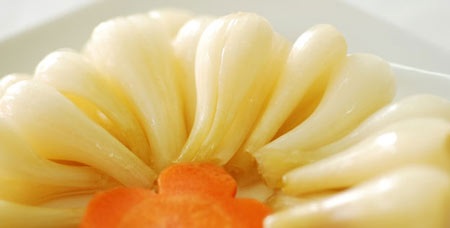 Hành, kiệu ngâm chua để được bao lâu?