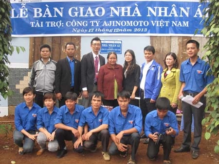 Công ty Ajnomoto trao 21 căn nhà tình thương tại 4 tỉnh miền Trung - 2 21 căn nhà đã được trao tặng trong dịp này