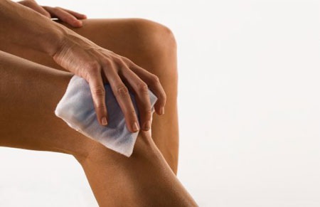 Chườm nóng giúp giảm đau khớp? - 1 ThS.BS Tăng Hà Nam
Anh, trưởng khoa Chấn thương chỉnh hình, bệnh viện Nguyễn Tri Phương TPHCM: