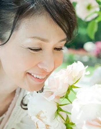 30 chưa lo, 50 khổ trăm bề - 1 Chị em nên chủ động bổ sung nội tiết tố nữ từ sớm để tận hưởng trọn vẹn niềm hạnh phúc của tuổi 50