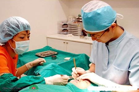 Sau các ca tai biến, phẫu thuật thẩm mỹ còn đáng tin? - 1 Những tai biến không mong muốn