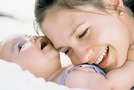 Cha mẹ yên tâm hơn khi bé có 1 hệ tiêu hoá khoẻ mạnh