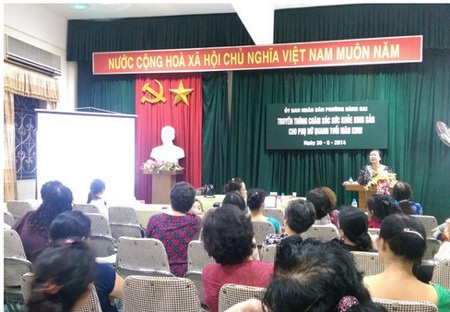 Truyền thông chăm sóc sức khỏe quanh tuổi mãn kinh - 2 Truyền thông chăm sóc sức khỏe quanh tuổi mãn kinh