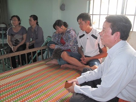 Đồng Tháp: Bé 2 tháng tuổi tử vong sau khi tiêm vắc-xin “5 trong 1” - 1 Đồng Tháp: Bé 2 tháng tuổi tử vong sau khi tiêm vắc-xin “5 trong 1”