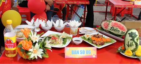 Cơm nhà - “Liều thuốc” cân bằng dinh dưỡng, sức khoẻ - 2 Cùng nhau vào bếp – thêm
cơ hội ăn cơm nhà