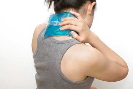 Chườm nóng, chườm đá: hại nhiều hơn lợi - 1 Chườm nóng, chườm đá: hᶡi nhiều hơn lợi