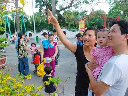 Sống khỏe là thân tâm an lạc - 1 Thân và
tâm con người gắn với nhau như hình với bóng Ảnh: Tấn Thạnh