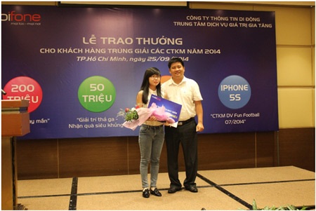 Mobifone: Nhiều khách hàng trúng giải các chương trình khuyến mại dịch vụ giá trị gia tăng 2014 - 1 Khách hàng trúng thưởng chương trình “Nạp tiền may mắn”