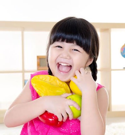 Mẹo bổ sung rau củ và trái cây cho bé