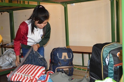 Thí sinh dự thi vào Trường ĐH Tây Nguyên thu xếp đồ đạc về quê trưa 10/7.