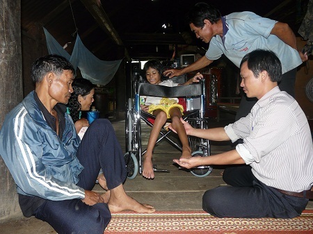 Theo các bác sỹ, bệnh của cháu H'Phôn khả năng để lại di chứng suốt đời rất cao.