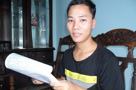 Cả buôn rộn ràng vì lần đầu tiên có thủ khoa đại học