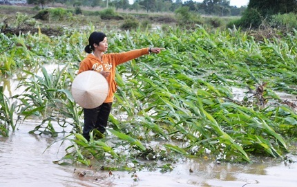 Sự cố vỡ kênh dẫn dòng thủy điện Sêrêpôk 4A làm người dân khá lo lắng.