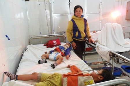 Cuối năm 3 mẹ con nguy kịch vì uống thuốc diệt cỏ Paraquat