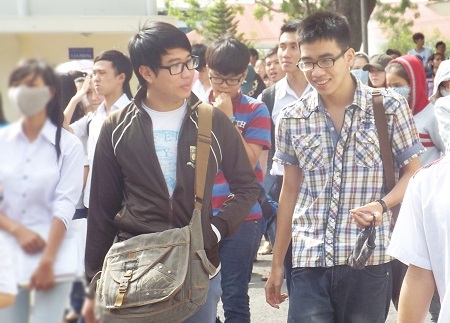 Đề Hóa vừa sức, đề tiếng Anh không đánh đố