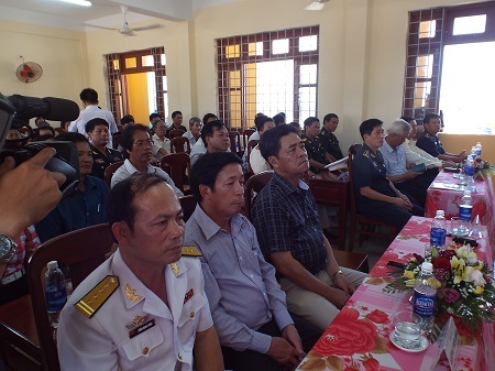 Các đại biểu dự lễ công bố Quyết định thành lập Hải đội 302 thuộc Vùng Cảnh sát Biển 3.