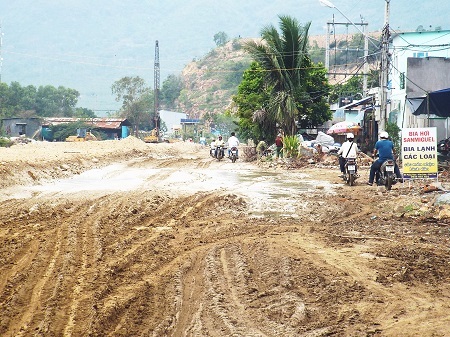 Nhận được phản ánh từ người dân, PV