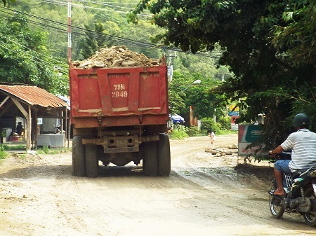Nhận được phản ánh từ người dân, PV