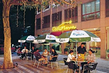 Khách sạn Casanova, “đại bản doanh” của mại dâm Việt.