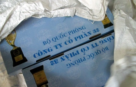 Lực lượng chức năng lập biên bản thu giữ để làm rõ.