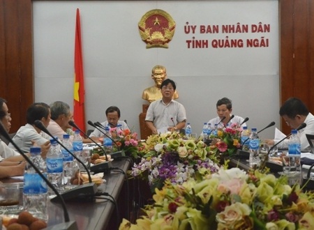 Tỉnh Quảng Ngãi được tặng thưởng Huân chương Hồ Chí Minh - 2 Ông Lê Minh Huấn - Chánh VP UBND tỉnh thông tin đến báo chí tại buổi họp báo.