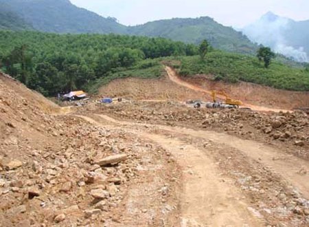 Ứng vốn nhà nước, nhà thầu “ôm” hàng chục tỷ đồng bỏ chạy