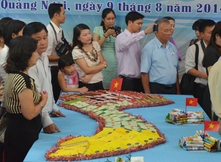 Thi thiết kế mô hình Hoàng SaTrường Sa trong trái tim em  Giáo dục   Vietnam VietnamPlus