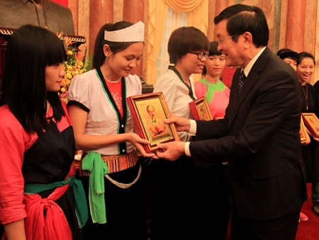 Em Vừ Mý Kỵ chia sẻ câu chuyện của mình.