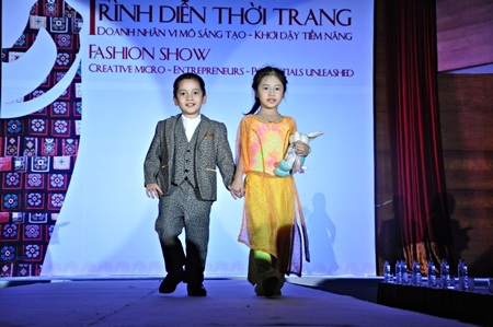 Những người mẫu nhí của Chương trình.