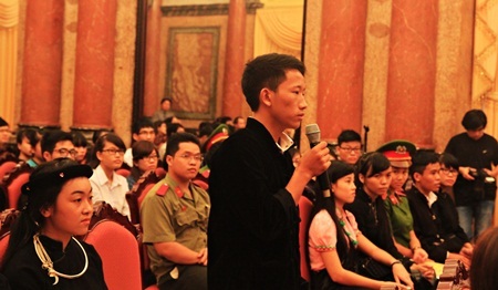 Em Vừ Mý Kỵ chia sẻ câu chuyện của mình.