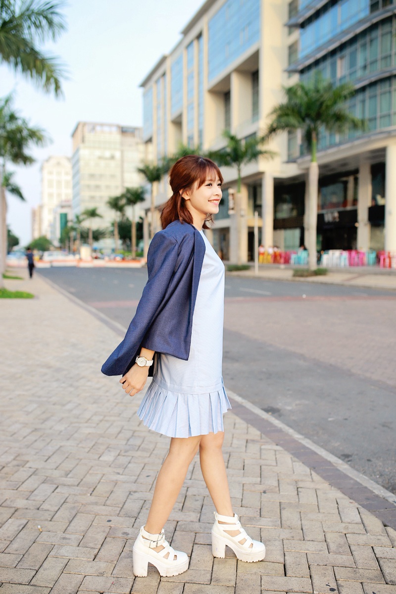 Cô thường xuyên được đánh giá cao về gu thời trang ổn
định và cá tính. 