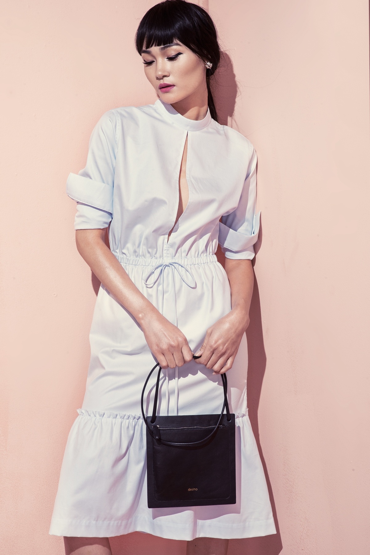 Mâu Thanh Thủy, Thùy Trang gợi cảm với váy xẻ sâu - 3 Phương Nhung