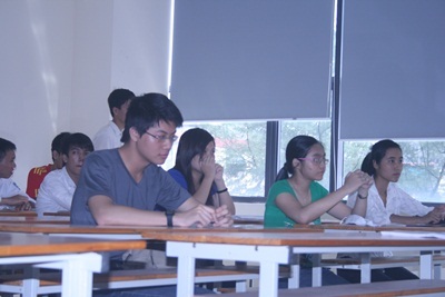 Thủ khoa ĐH Ngoại thương Hà Nội đạt 29 điểm  - 1