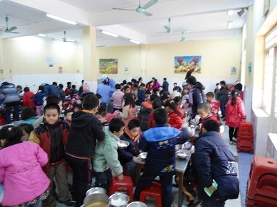 Chuyện ăn bán trú của trẻ ngày giá rét - 3 Chuyện ăn bán trú của trẻ ngày giá rét - 3