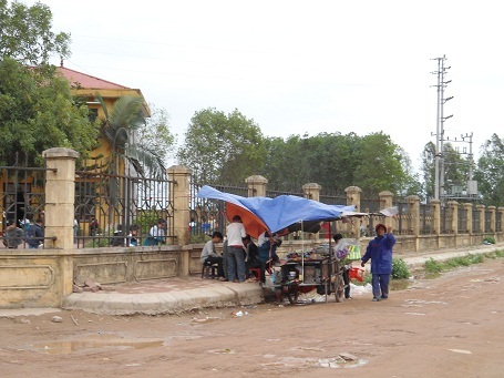 Nhiều học sinh thừa nhận hít chất gây nghiện - 2 Nhiều học sinh thừa nhận hít chất gây nghiện