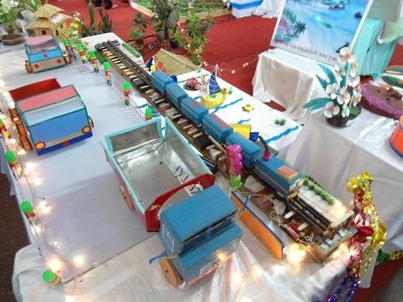 Giáo viên thủ đô sáng tạo với đồ dùng dạy học tự làm - 7 Giáo viên thủ đô sáng tạo với đồ dùng dạy học tự làm