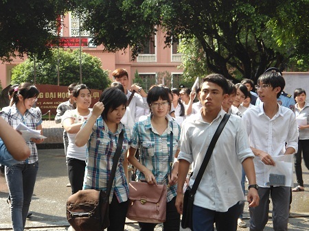 Chưa nhận được giấy báo nhập học, phải làm sao? - 1 Thí sinh tham dự kì thi tuyển sinh ĐH 2012. (Ảnh: Nguyễn Hùng)