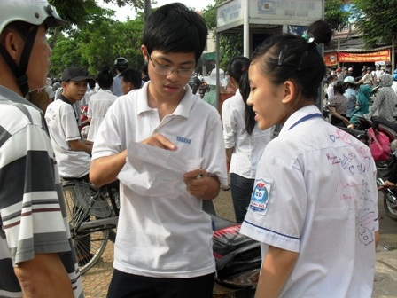 Theo PGS Văn Như Cương, cần xác định hướng đi mới bàn đến chương trình và SGK.