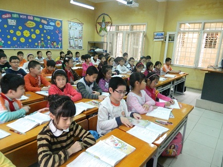 Câu chuyện lớp trưởng: Mặt phải và trái - 1 Câu chuyện lớp trưởng: Mặt phải và trái