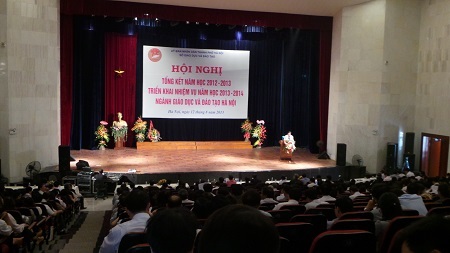 Hà Nội với những thách thức của năm học mới - 1 Quang cảnh hội nghị sáng 12/8