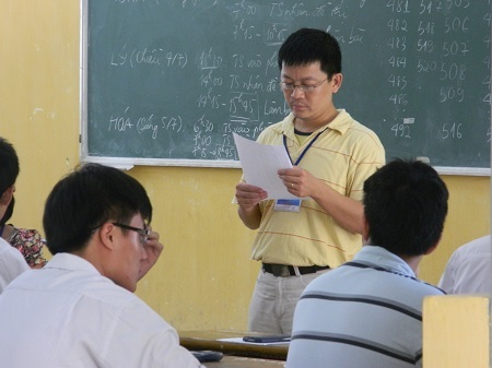 Đổi mới giáo dục cần có sự đồng thuận và ủng hộ của dư luận - 3 Chỉ khi có học sinh lớp 12 chương trình giáo dục mới thì đổi mới căn bản về thi cử