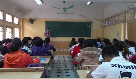 Năm 2014: Tiếp tục tăng quy mô đào tạo sau đại học - 1 Chỉ tiêu đào tạo hệ liên thông, văn bằng 2 năm 2013 giảm mạnh.