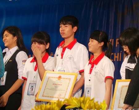 Những tín hiệu vui từ cuộc thi khoa học kỹ thuật - 3 Những giọt nước mắt hạnh phúc của học sinh