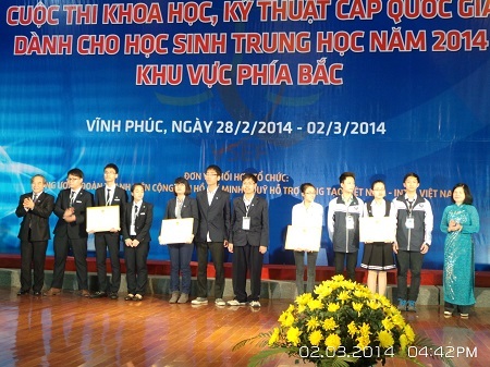 Những tín hiệu vui từ cuộc thi khoa học kỹ thuật - 2 Bốn đề tài xuất sắc của 10 học sinh đã giành giải nhất toàn cuộc.
