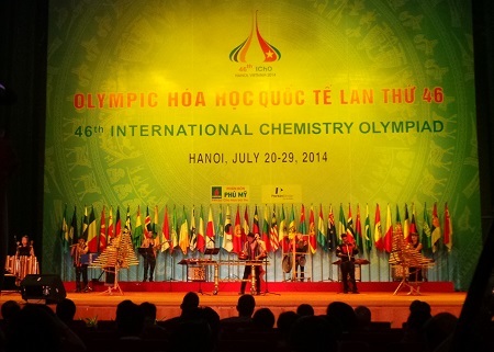 Sôi động lễ khai mạc cuộc thi Olympic Hóa học quốc tế tại Hà Nội - 3 Những tiết mục văn nghệ mang đậm truyền thống Việt Nam.