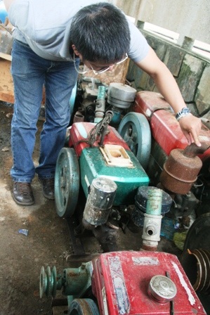 Xã tự tiện bán máy phòng chống thiên tai của dự án giúp dân - 1