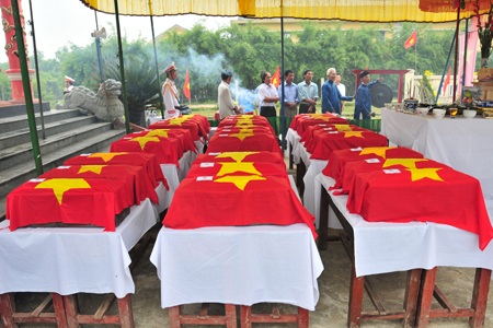 TT - Huế:  Truy điệu 29 liệt sĩ hy sinh năm Mậu Thân - 2