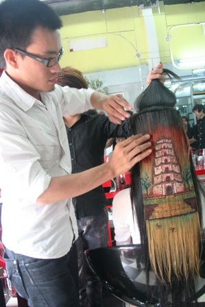 Vẽ tranh trên... tóc - 3