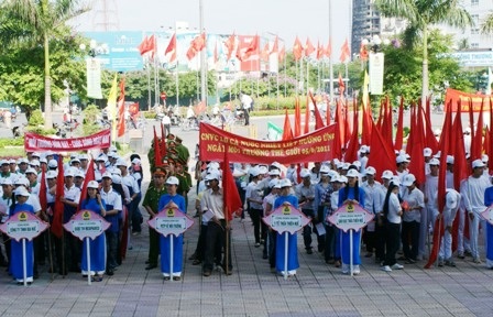 2.000 người mít tinh nhân Ngày môi trường Thế giới - 1