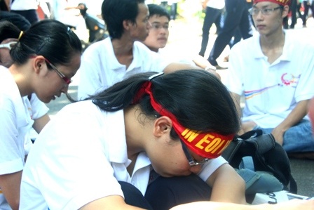 Khi những giọt nước mắt tiếc nuối lăn nơi sân trường - 7